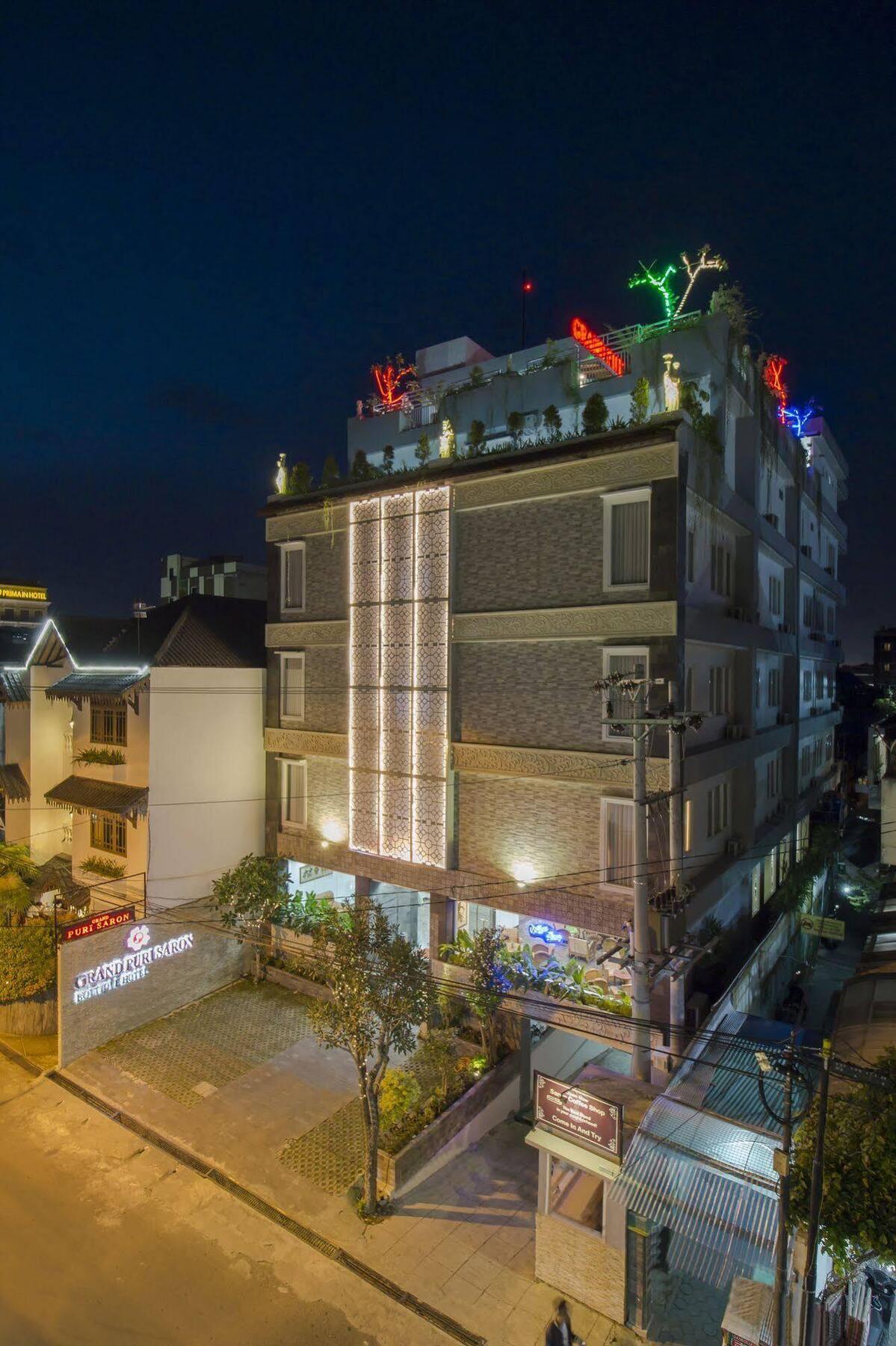 Grand Puri Saron Hotel Malioboro Yogyakarta Eksteriør billede
